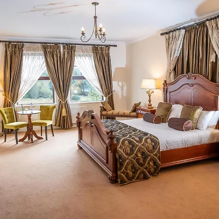 An Chuirt Hotel, Gweedore, Donegal 酒店 4*